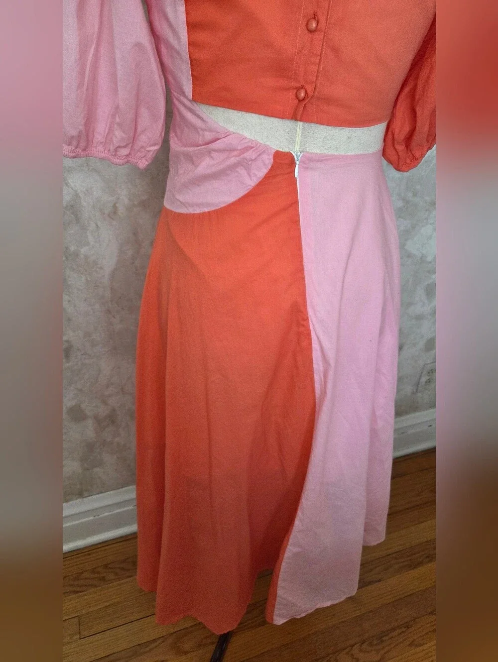 Colorblock Cutout Midi Dress Pink Coral Puff Sleeve Boutique LA Jolie NWOT - Picture 10 of 13